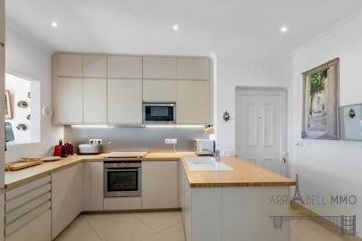 Apartamento T3 para Venda em Quarteira