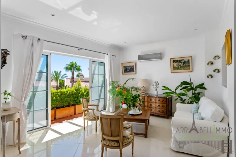 Apartamento T3 para Venda em Quarteira Foto 14