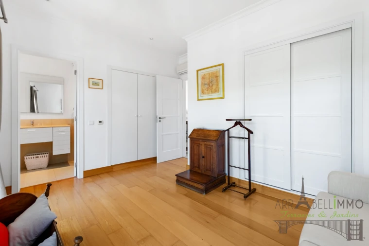 Apartamento T3 para Venda em Quarteira Foto 22