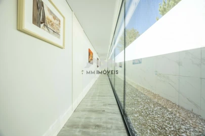 Moradia T5 para Venda em Bougado (São Martinho e Santiago)