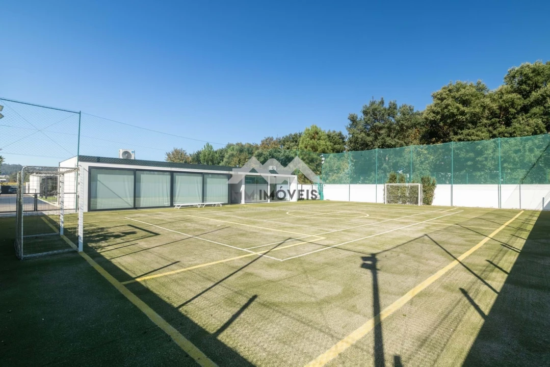 Moradia T5 para Venda em Bougado (São Martinho e Santiago) Foto 95