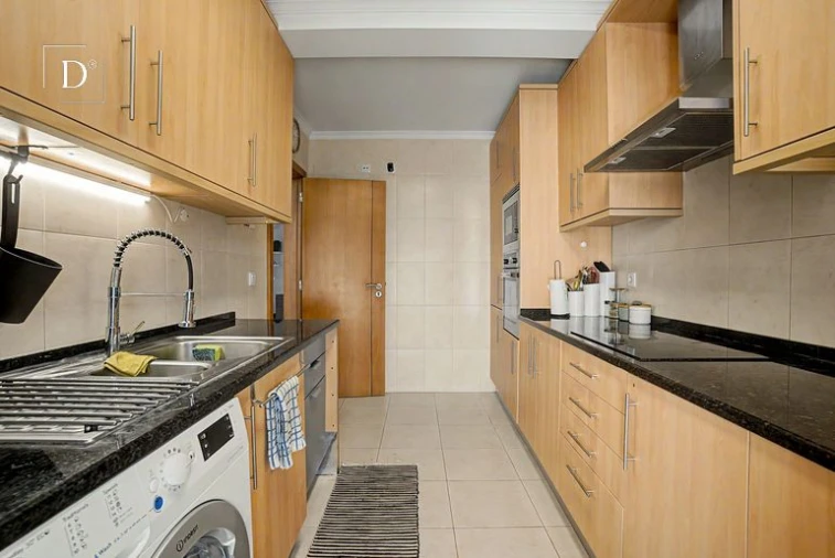 Apartamento T2 para Venda em Silves Foto 12
