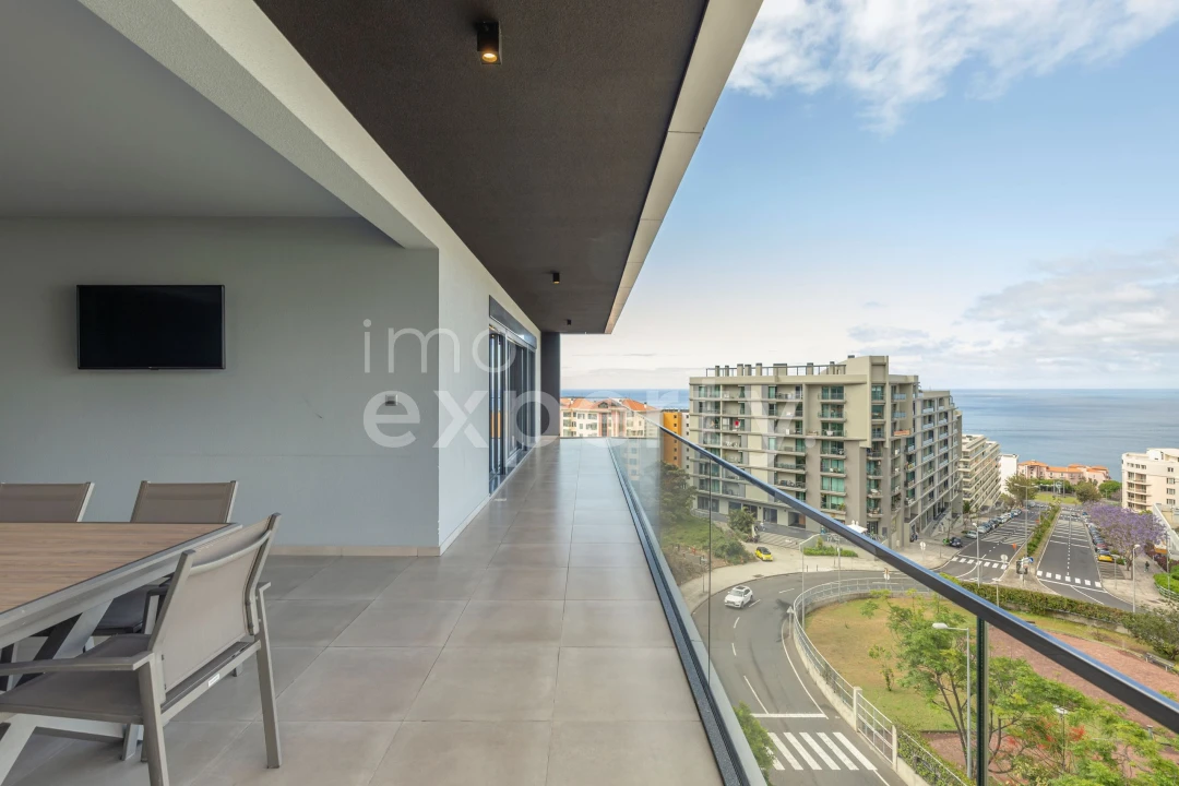 Apartamento T3 para Venda em São Martinho Foto 2