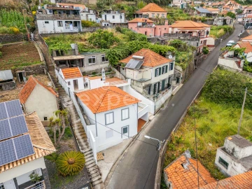 Moradia T2 para Venda em Canhas