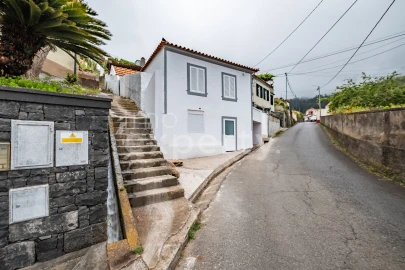 Moradia T2 para Venda em Canhas