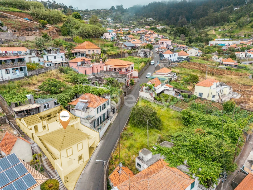 Moradia T2 para Venda em Canhas Foto 22