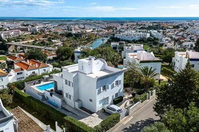 Moradia T4 para Venda em Tavira (Santa Maria e Santiago)