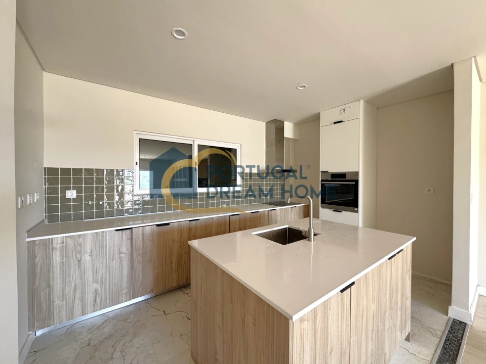 Apartamento T4 para Venda em Albufeira e Olhos de Água Foto 8