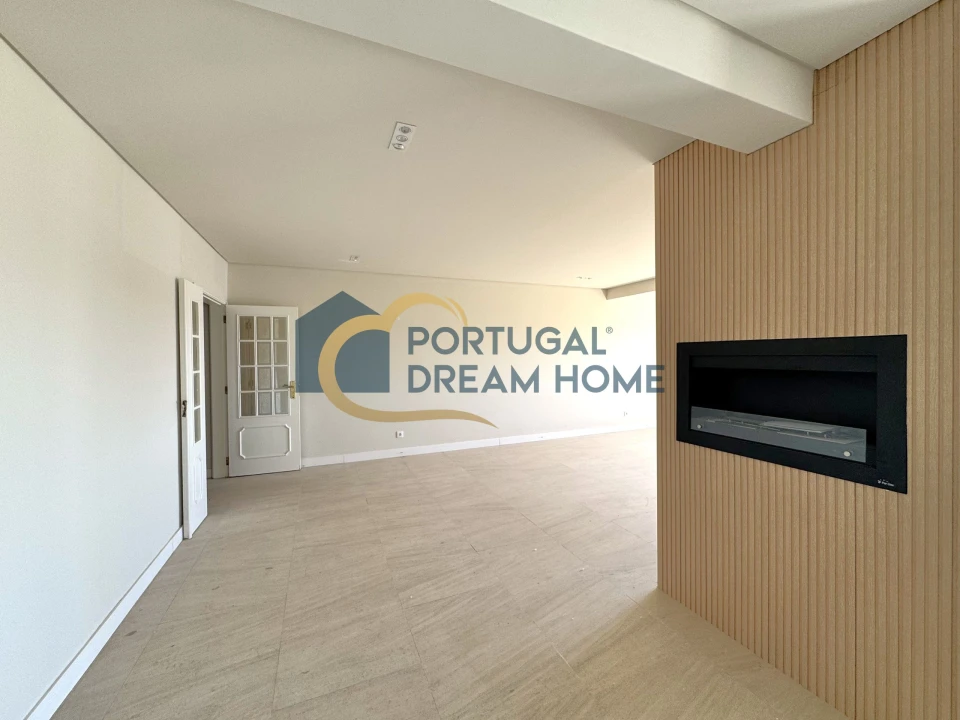 Apartamento T4 para Venda em Albufeira e Olhos de Água Foto 7