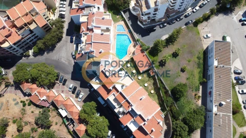 Apartamento T4 para Venda em Albufeira e Olhos de Água