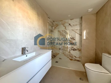 Apartamento T4 para Venda em Albufeira e Olhos de Água
