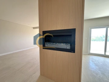 Apartamento T4 para Venda em Albufeira e Olhos de Água