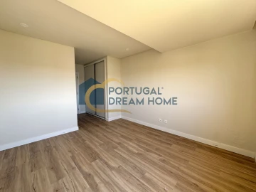 Apartamento T4 para Venda em Albufeira e Olhos de Água
