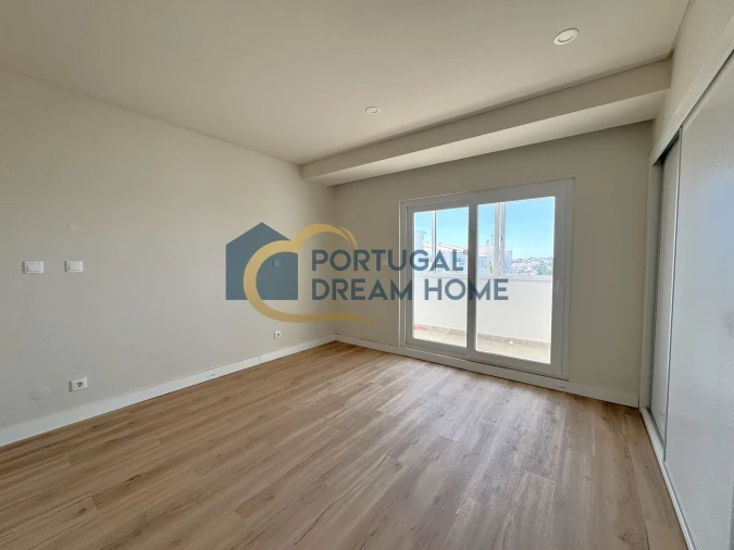 Apartamento T4 para Venda em Albufeira e Olhos de Água Foto 30