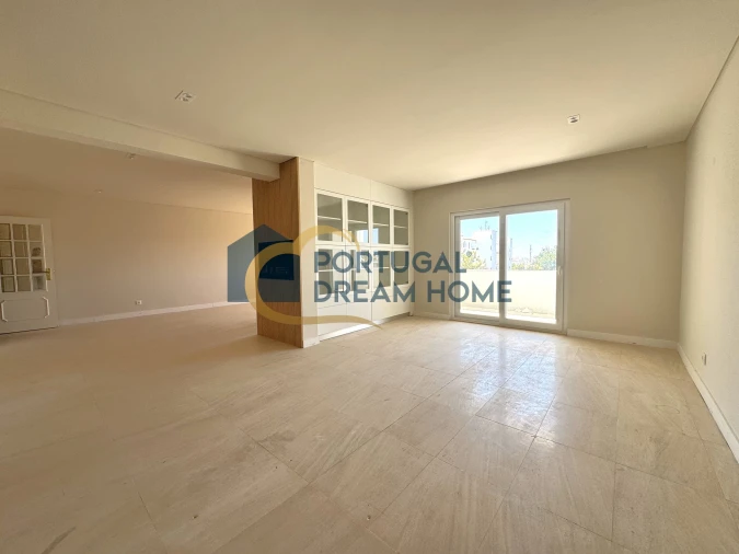 Apartamento T4 para Venda em Albufeira e Olhos de Água Foto 14