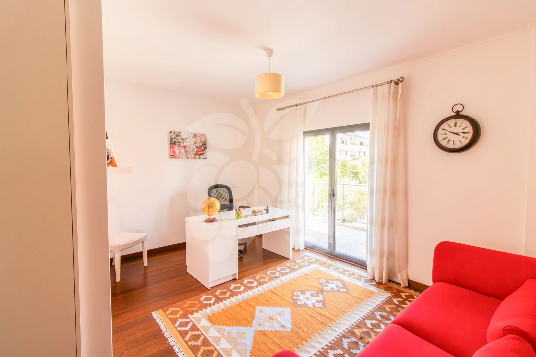 Apartamento T4 para Venda em Cascais e Estoril Foto 24