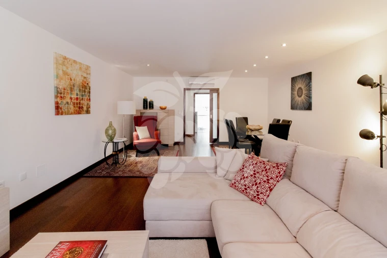 Apartamento T4 para Venda em Cascais e Estoril Foto 9