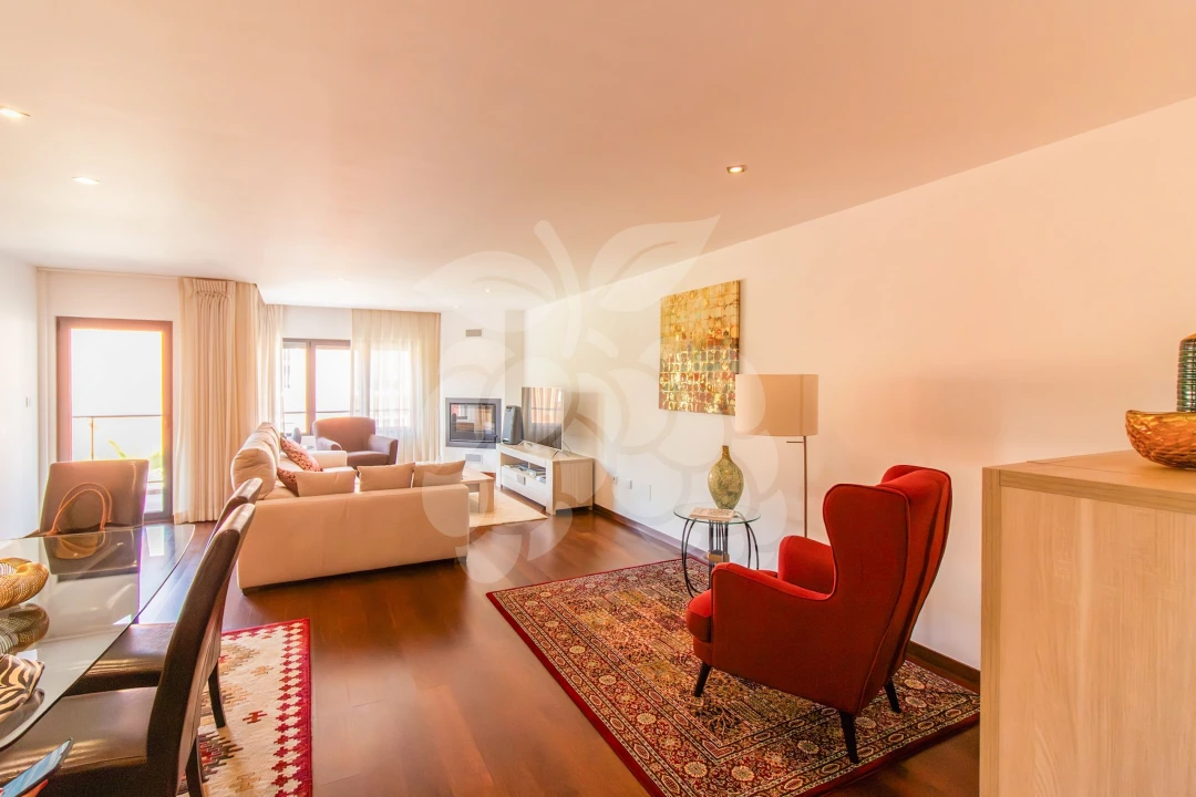 Apartamento T4 para Venda em Cascais e Estoril Foto 6