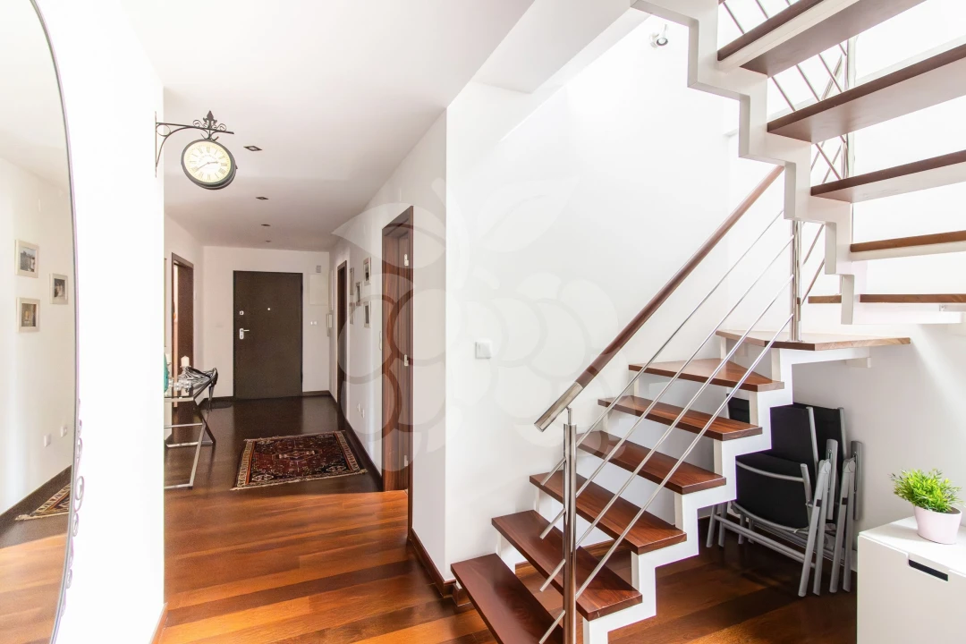 Apartamento T4 para Venda em Cascais e Estoril Foto 32