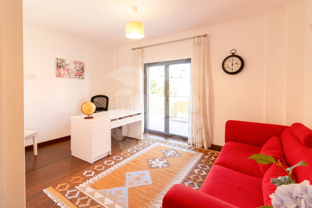 Apartamento T4 para Venda em Cascais e Estoril Foto 25