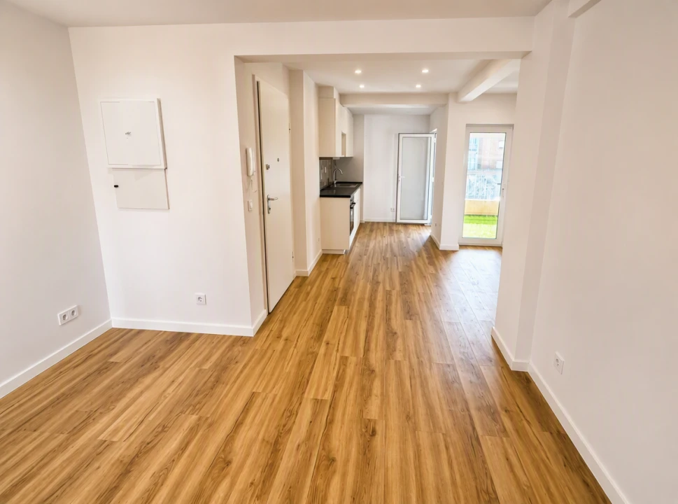 Apartamento T2 para Venda em Agualva e Mira-Sintra Foto 12