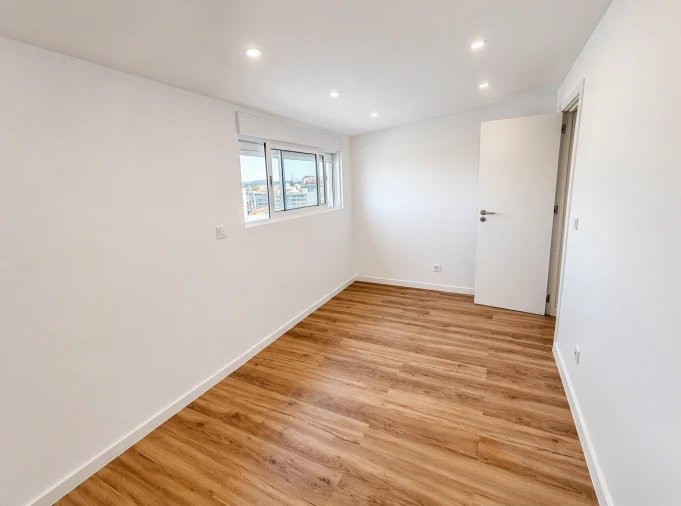 Apartamento T2 para Venda em Agualva e Mira-Sintra Foto 24