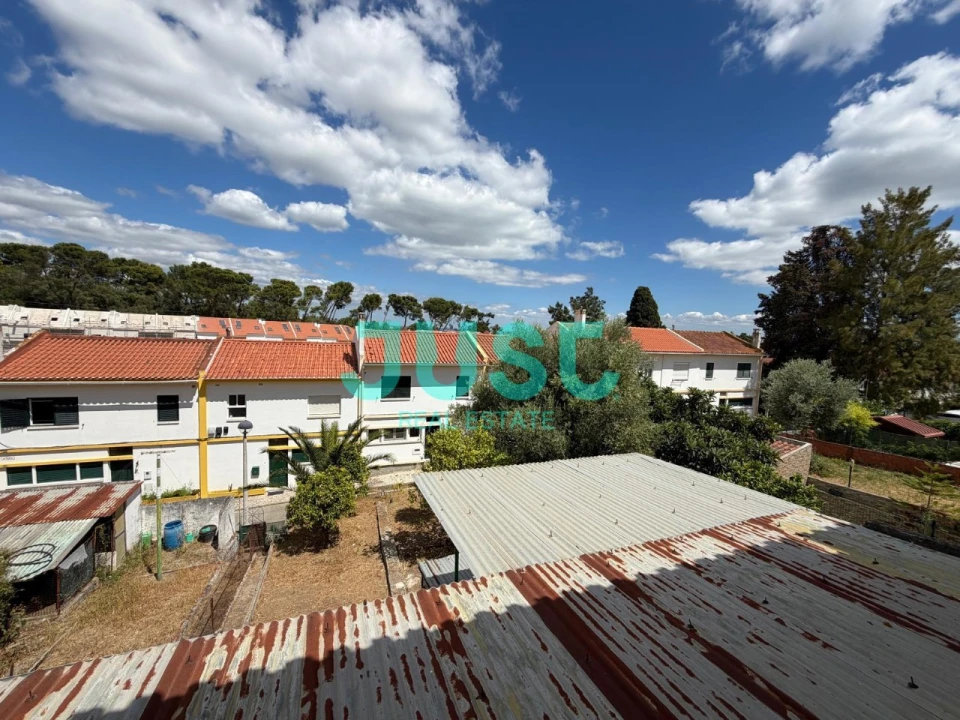 Moradia T3 para Venda em Santa Iria de Azoia, São João da Talha e Bobadela Foto 10