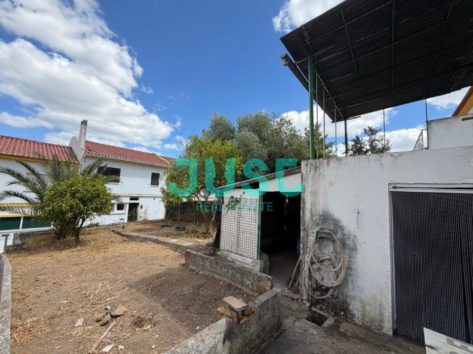 Moradia T3 para Venda em Santa Iria de Azoia, São João da Talha e Bobadela Foto 12