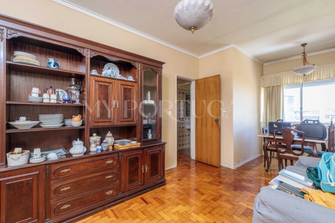 Apartamento T2 para Venda em Algés, Linda-A-Velha e Cruz Quebrada-Dafundo Foto 7