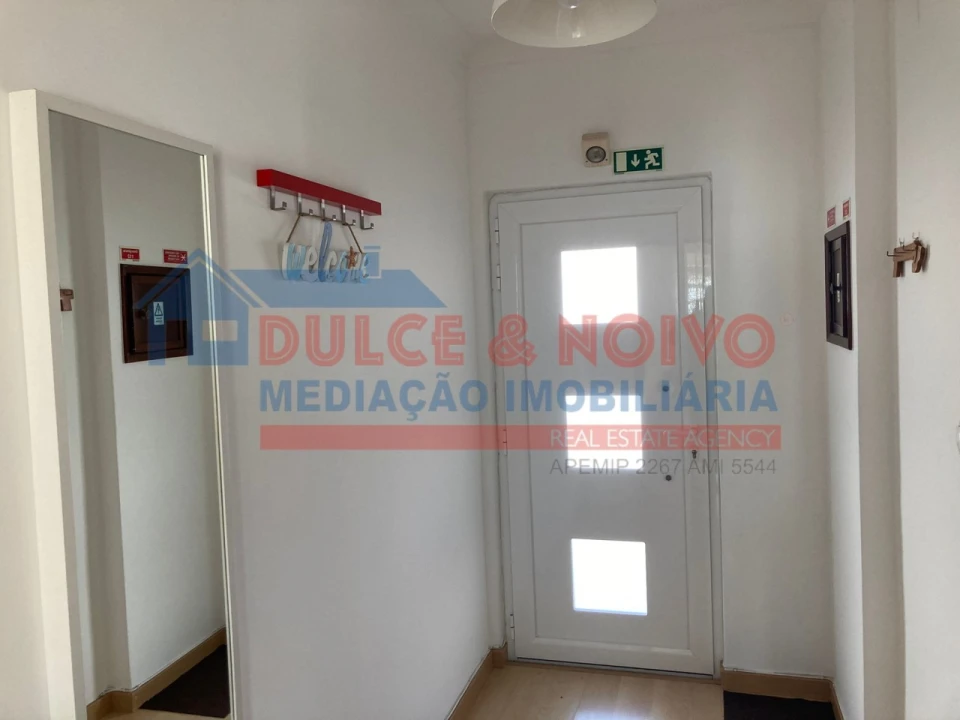 Apartamento T1 para Arrendamento em Ferrel Foto 6