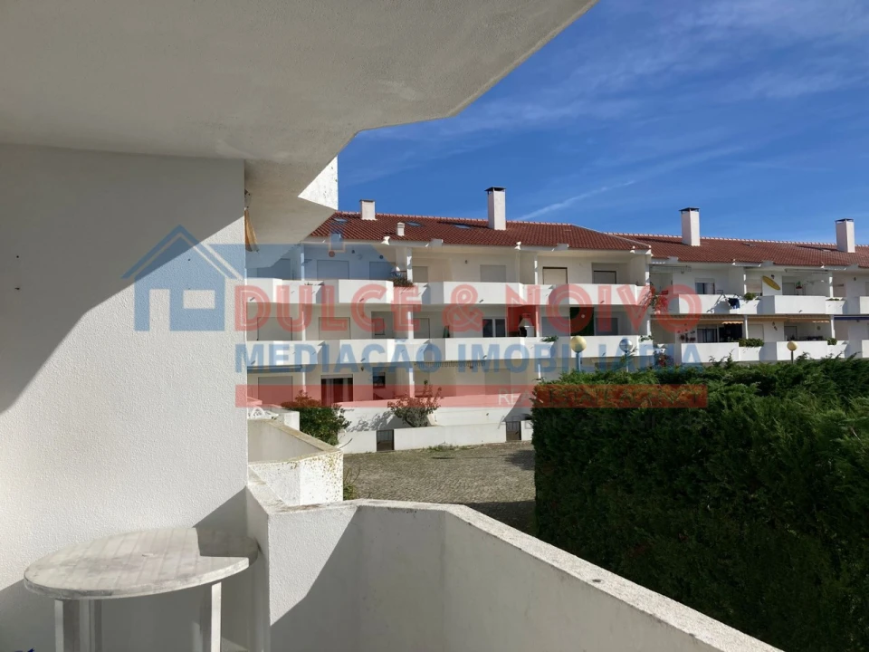 Apartamento T1 para Arrendamento em Ferrel Foto 10