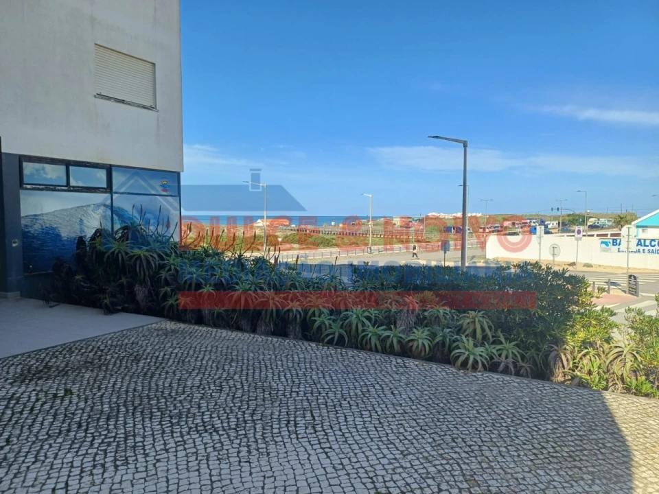 Apartamento T1 para Arrendamento em Ferrel Foto 16
