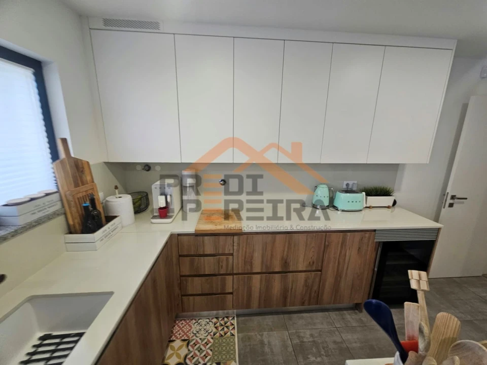 Moradia T4 para Venda em Santa Iria de Azoia, São João da Talha e Bobadela Foto 19
