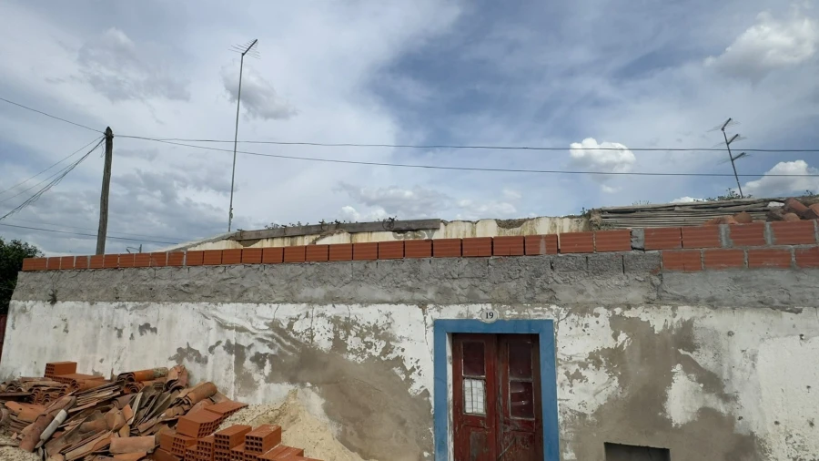 Moradia T2 para Venda em Castro Verde e Casével