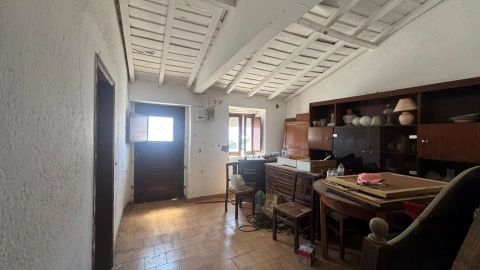 Moradia T2 para Venda em Santa Barbara de Padrões