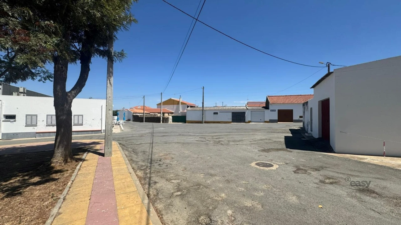 Moradia T2 para Venda em Santa Barbara de Padrões Foto 17