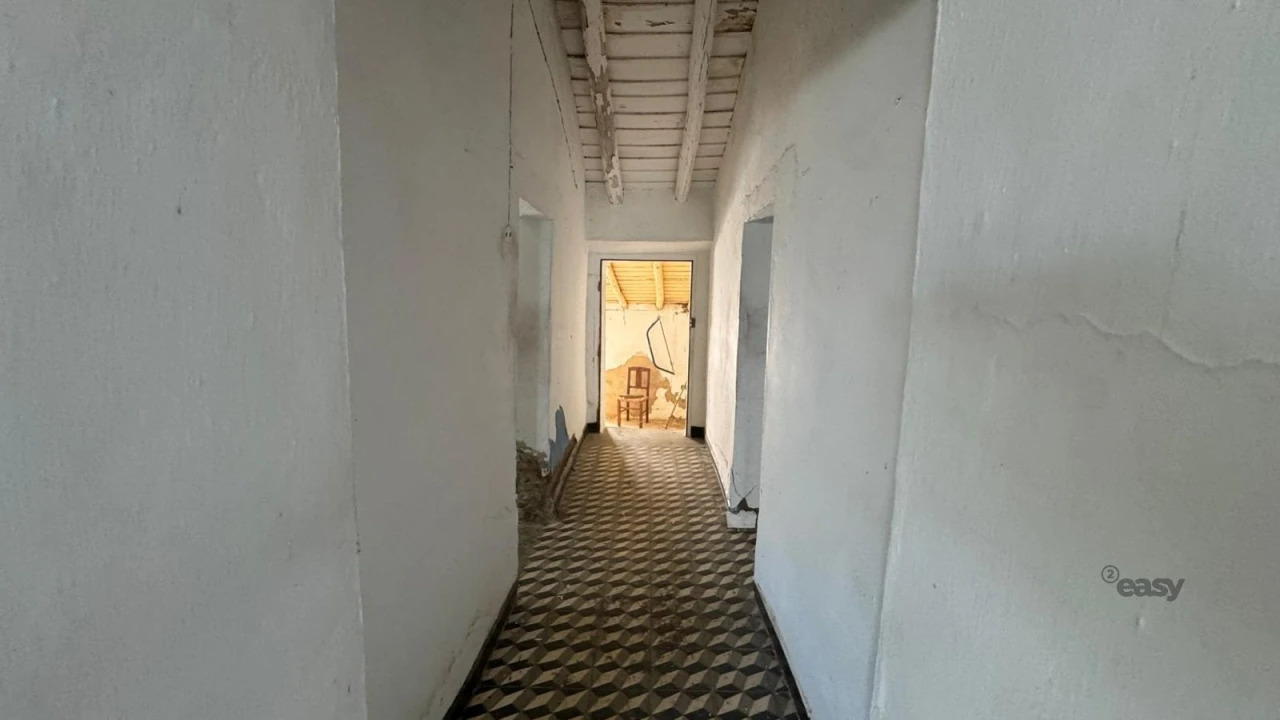 Moradia T2 para Venda em Santa Barbara de Padrões Foto 4