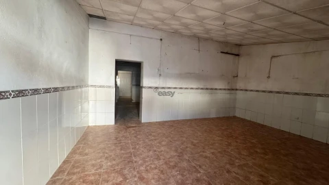 Moradia T2 para Venda em Castro Verde e Casével