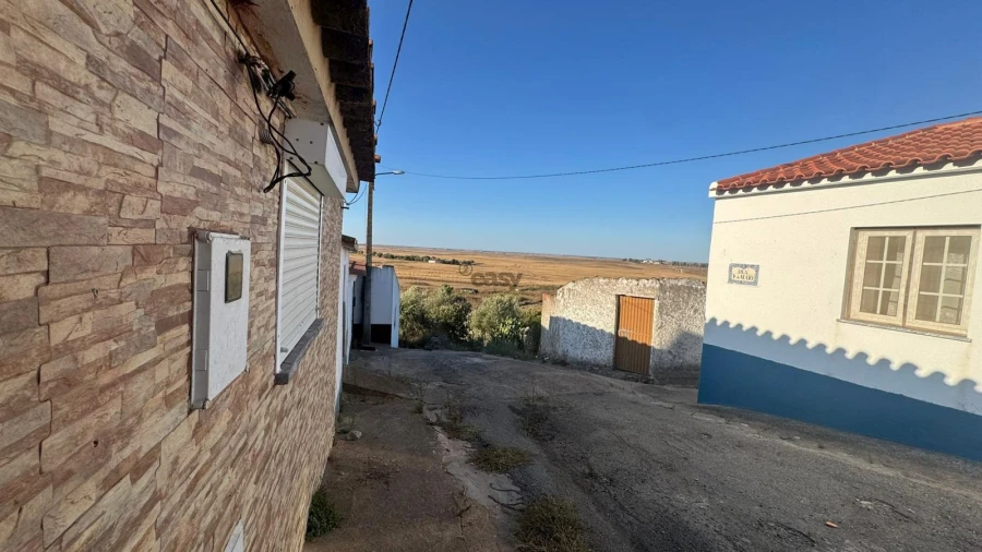 Moradia T2 para Venda em Castro Verde e Casével Foto 5