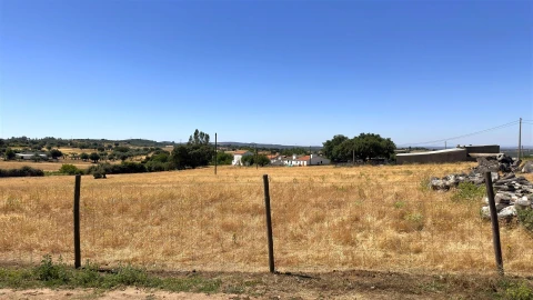Moradia T2 para Venda em Estremoz (Santa Maria e Santo André)