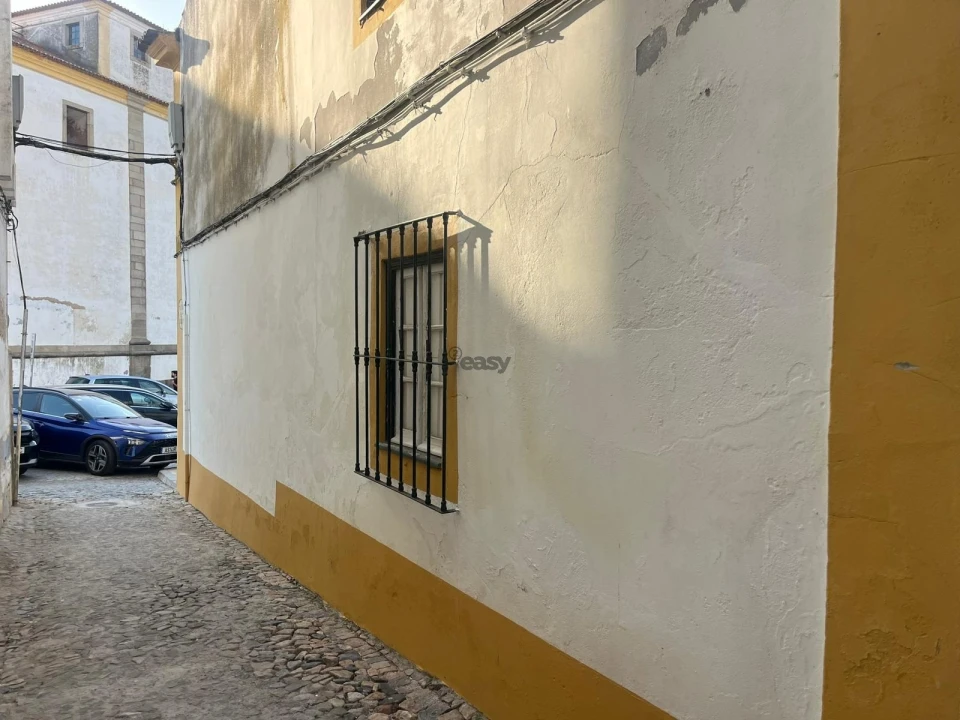 Moradia T3 para Venda em Évora (São Mamede, Sé, São Pedro e Santo Antão) Foto 3