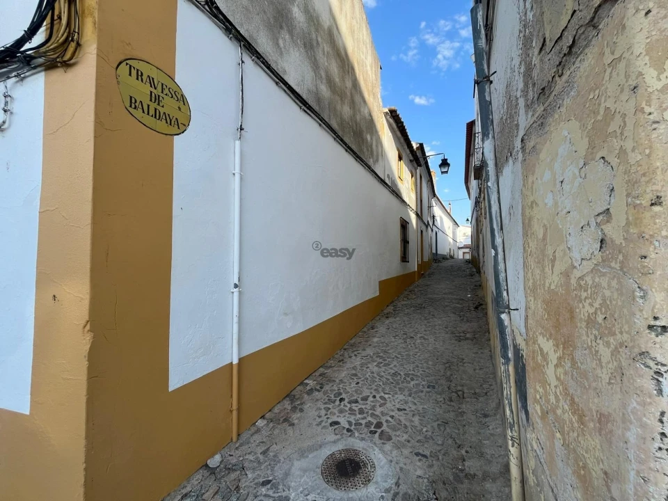 Moradia T3 para Venda em Évora (São Mamede, Sé, São Pedro e Santo Antão) Foto 6