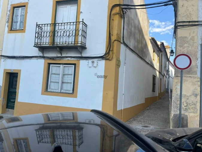 Moradia T3 para Venda em Évora (São Mamede, Sé, São Pedro e Santo Antão) Foto 8