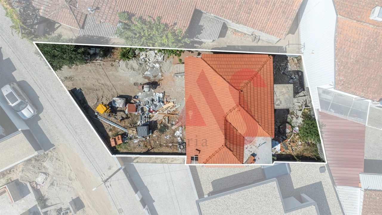 Moradia T3 para Venda em Santo Adrião de Vizela Foto 21
