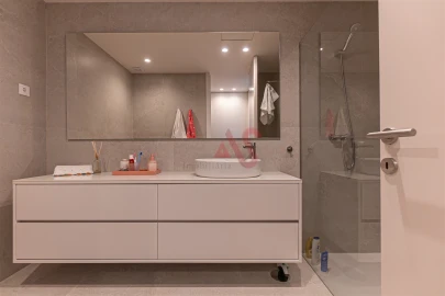 Apartamento T3 para Venda em Silvares, Pias, Nogueira e Alvarenga