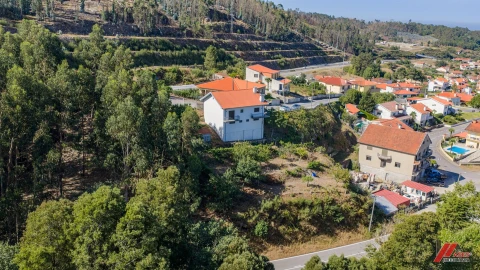 Moradia T2 para Venda em Quinchães