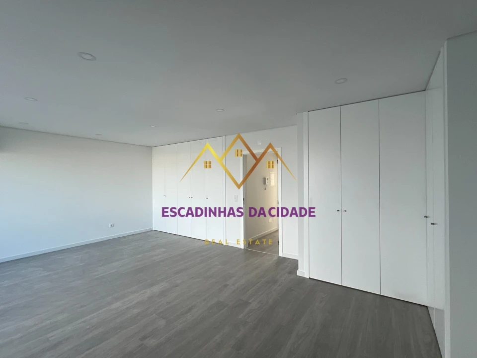 Apartamento T5 para Venda em Montijo e Afonsoeiro Foto 21