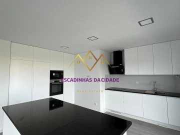 Apartamento T5 para Venda em Montijo e Afonsoeiro