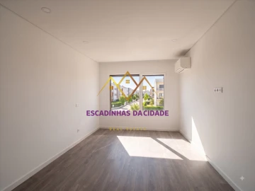Apartamento T5 para Venda em Montijo e Afonsoeiro