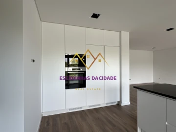 Apartamento T5 para Venda em Montijo e Afonsoeiro